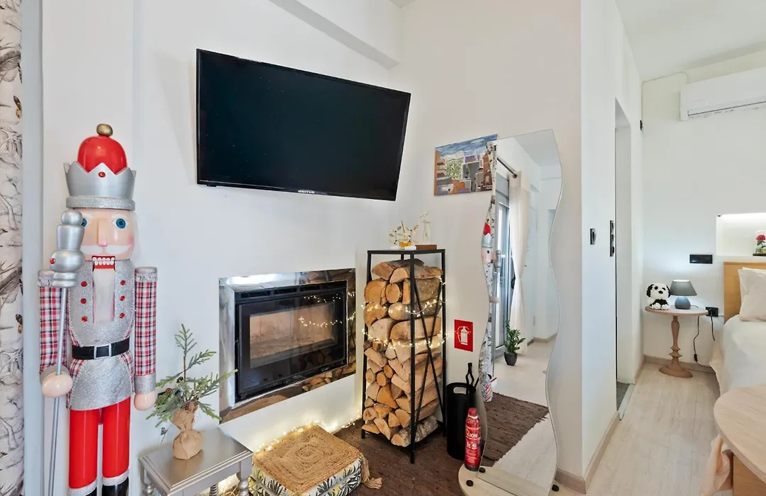 Athens Luxurious Loft-1
